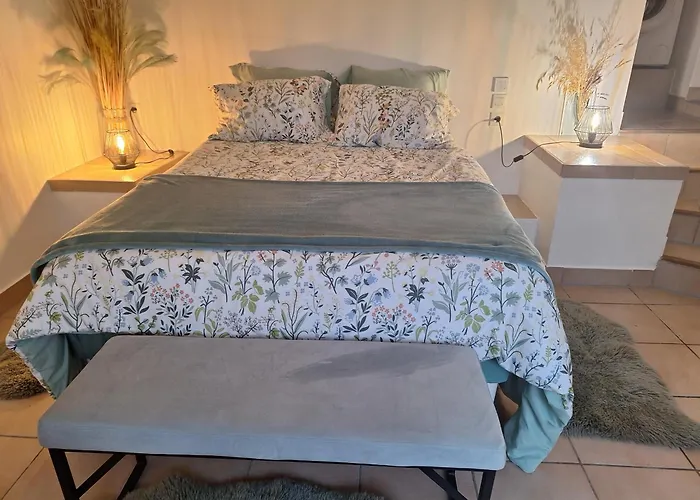 Апартаменты Au Doux Repos La Robine-Sur-Galabre